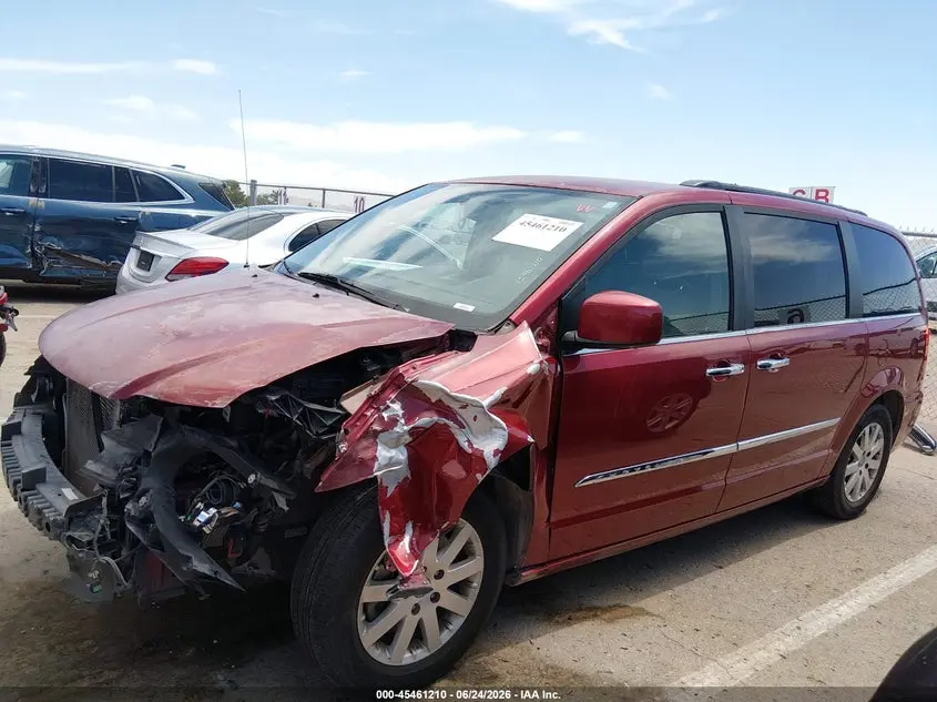 2015 CHRYSLER TOWN & COUNTRY TOURING