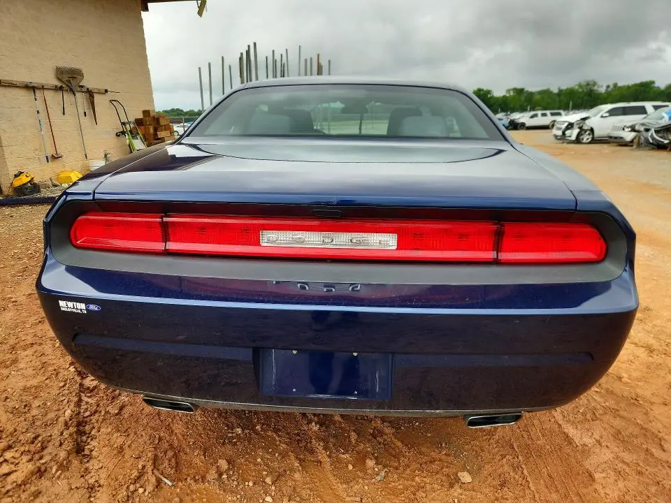 2013 DODGE CHALLENGER SXT  