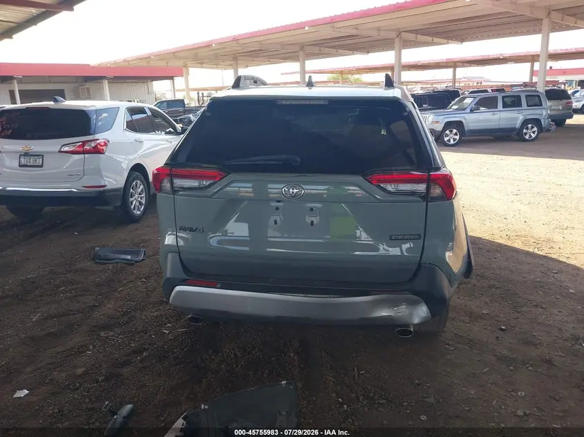 2022 TOYOTA RAV4 ADVENTURE