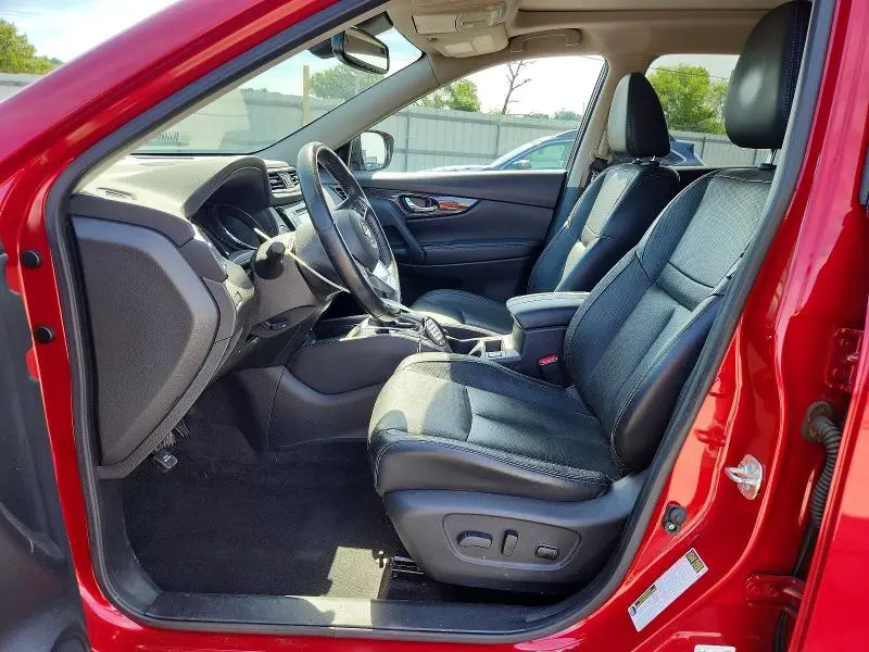 2017 NISSAN ROGUE S  