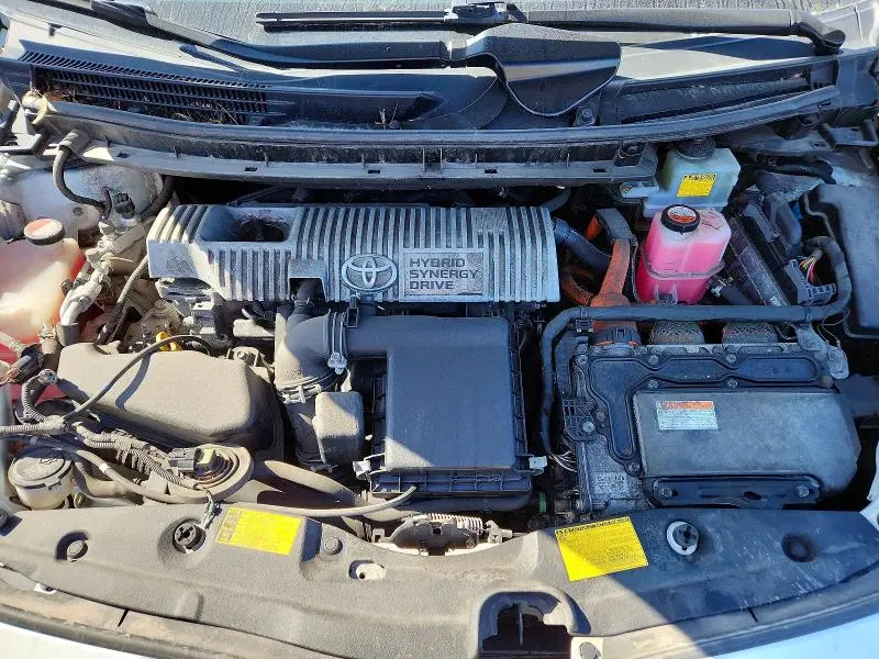 2014 TOYOTA PRIUS TWO  