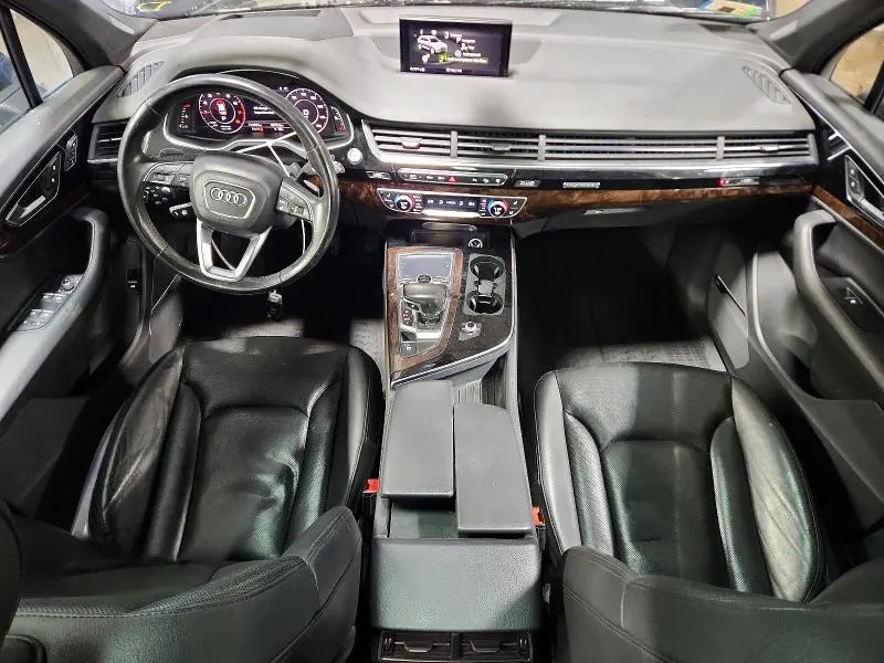 2017 AUDI Q7 PRESTIGE  