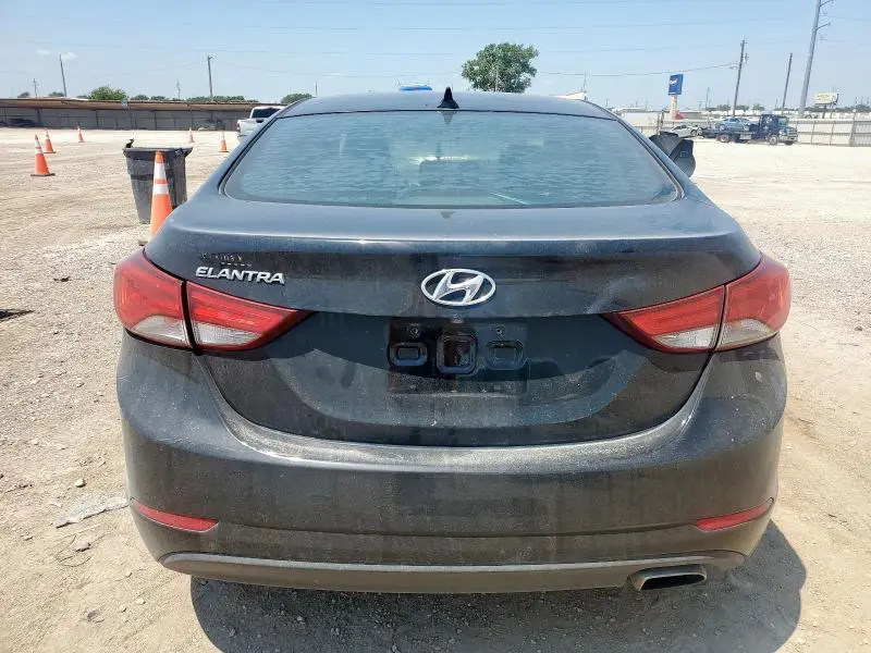 2014 HYUNDAI ELANTRA SE  