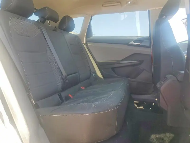 2022 VOLKSWAGEN TAOS SE IQ DRIVE  