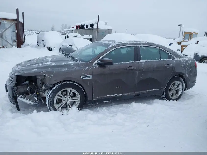 2015 FORD TAURUS SEL