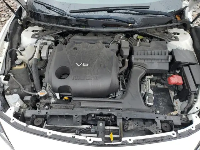 2019 NISSAN MAXIMA S  