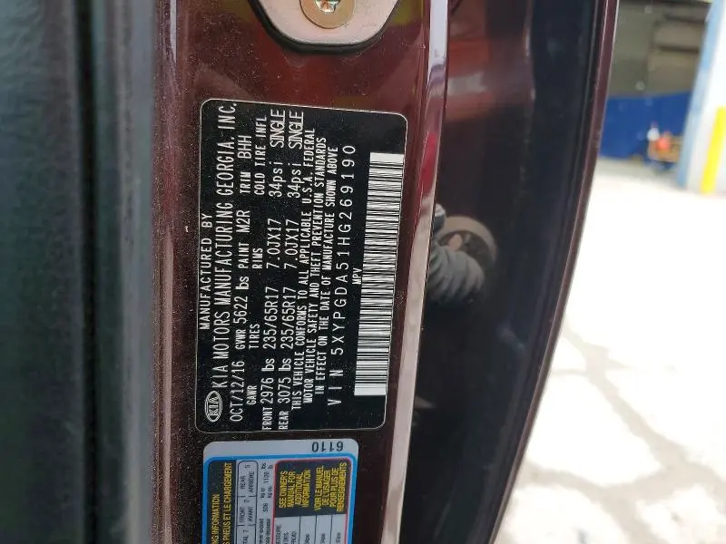 2017 KIA SORENTO LX V6  