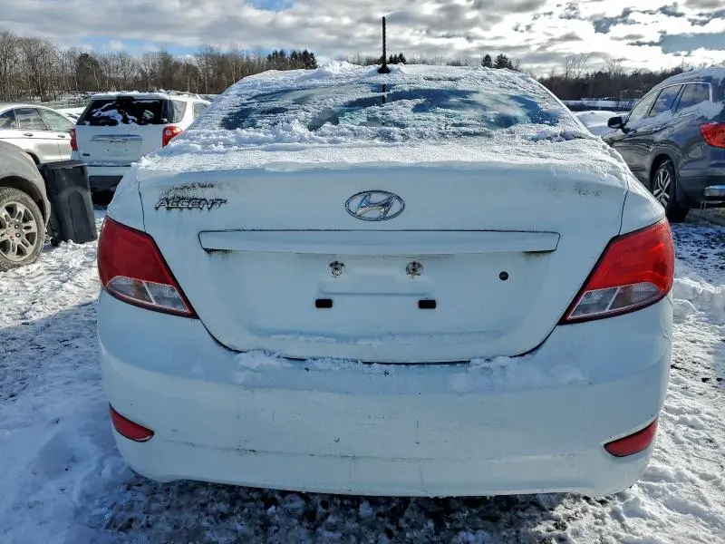 2015 HYUNDAI ACCENT GLS  