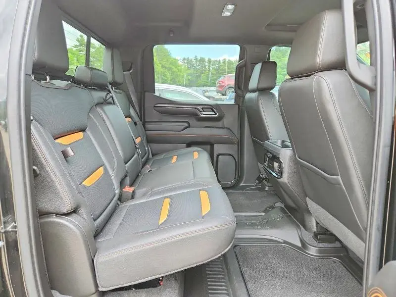2022 GMC SIERRA K1500 AT4  