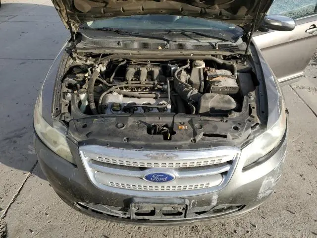 2011 FORD TAURUS LIMITED  