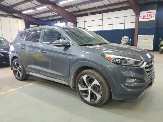 2018 HYUNDAI TUCSON VALUE  