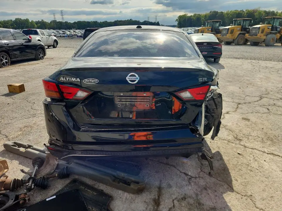 2020 NISSAN ALTIMA SR  