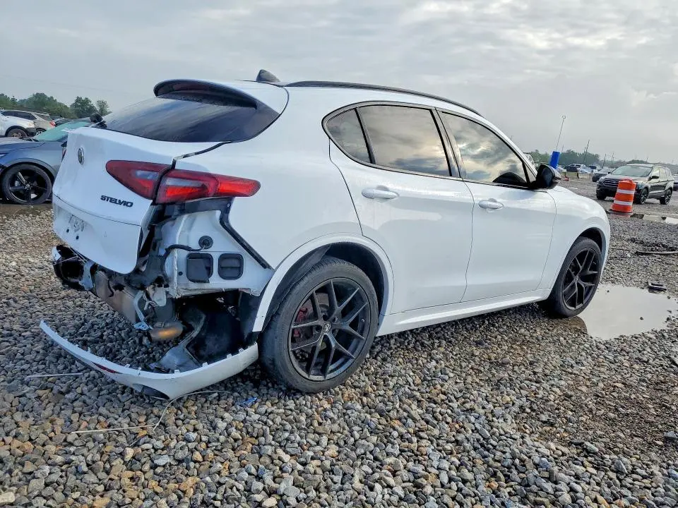 2020 ALFA ROMEO STELVIO   