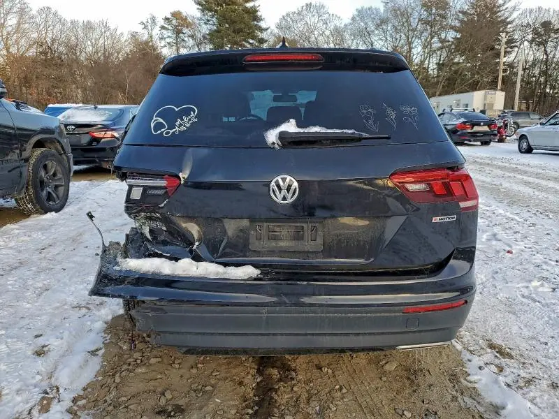 2019 VOLKSWAGEN TIGUAN SE  