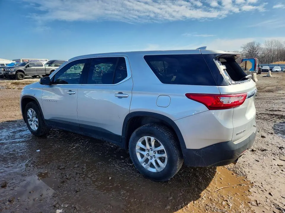 2020 CHEVROLET TRAVERSE LS  