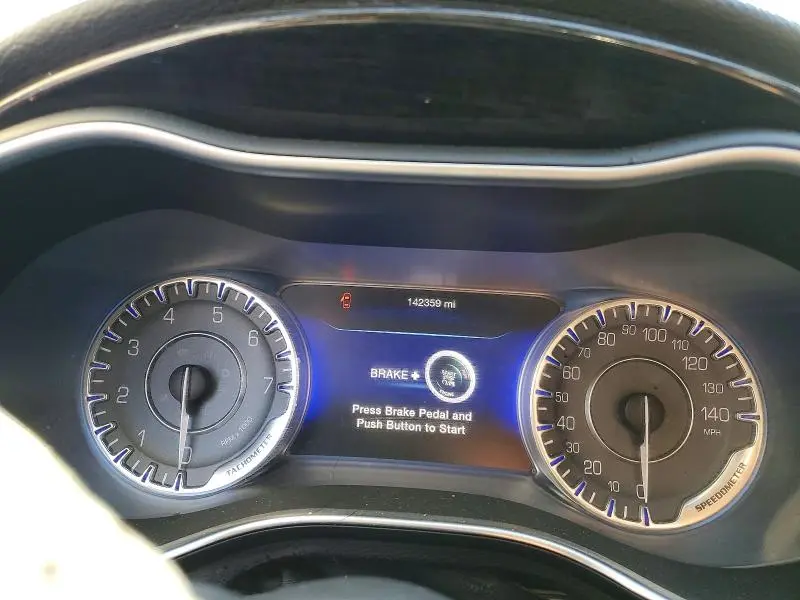 2015 CHRYSLER 200 C  