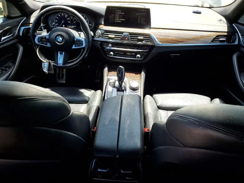 2018 BMW 540 XI  