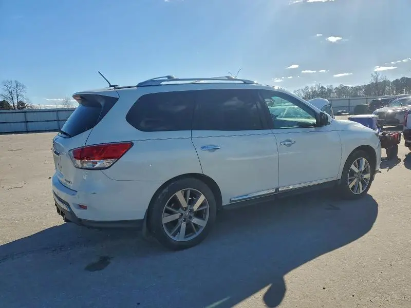 2014 NISSAN PATHFINDER S  