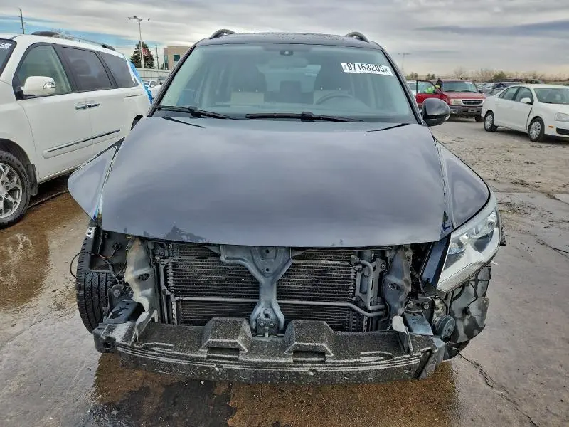 2016 VOLKSWAGEN TIGUAN S  