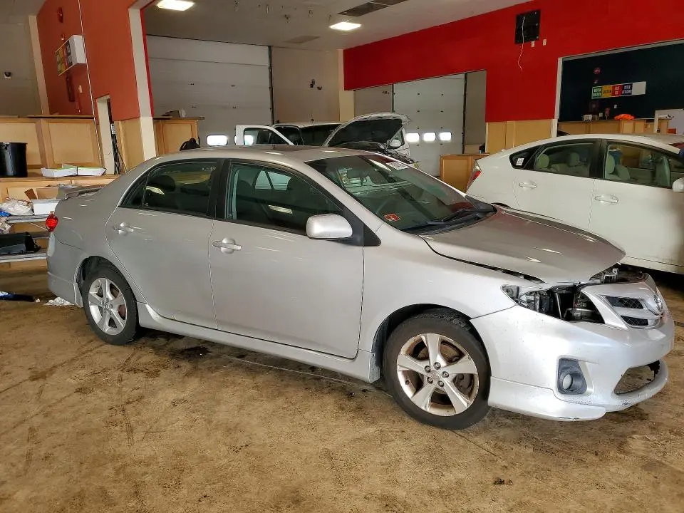 2011 TOYOTA COROLLA S  