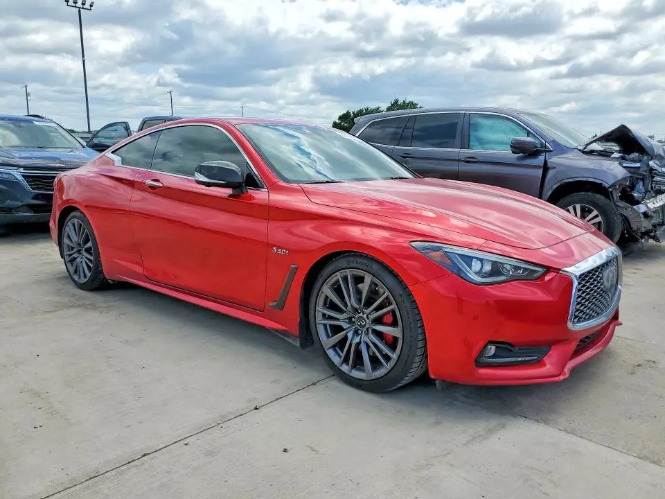 2017 INFINITI Q60 RED SPORT 400  