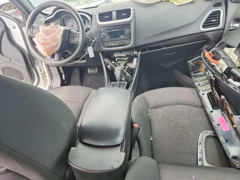 2012 DODGE AVENGER SE  