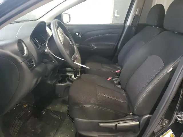 2017 NISSAN VERSA S  