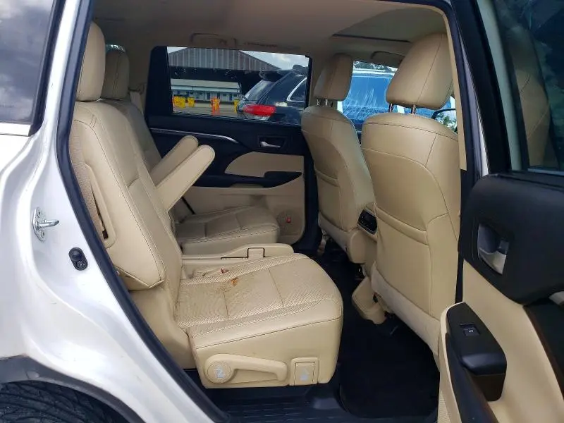 2016 TOYOTA HIGHLANDER LIMITED  
