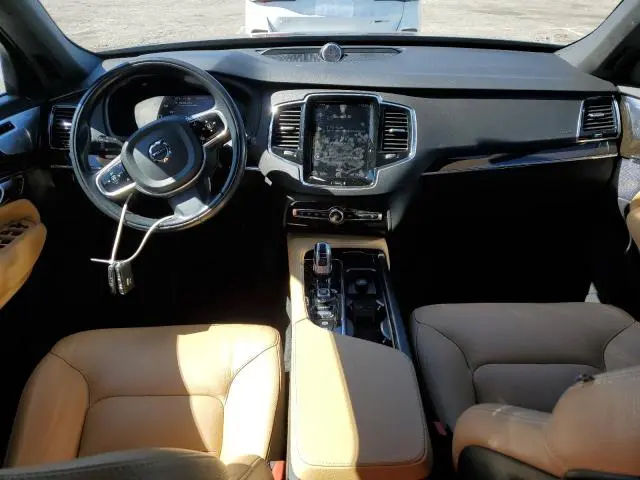 2018 VOLVO XC90 T8