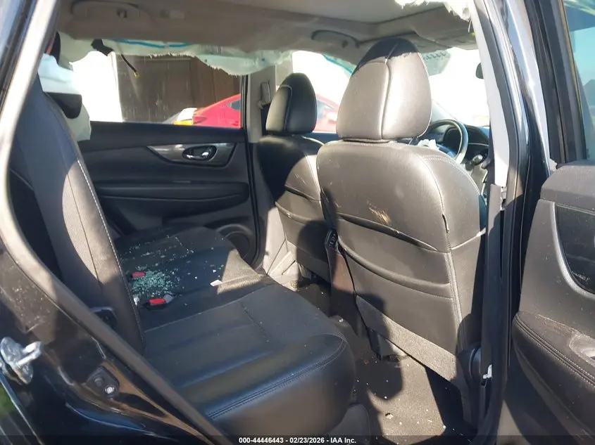 2016 NISSAN ROGUE SL