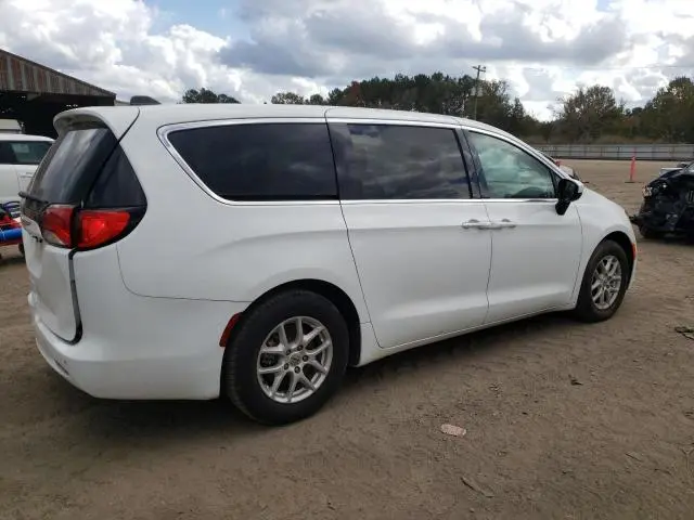 2021 CHRYSLER VOYAGER LX  