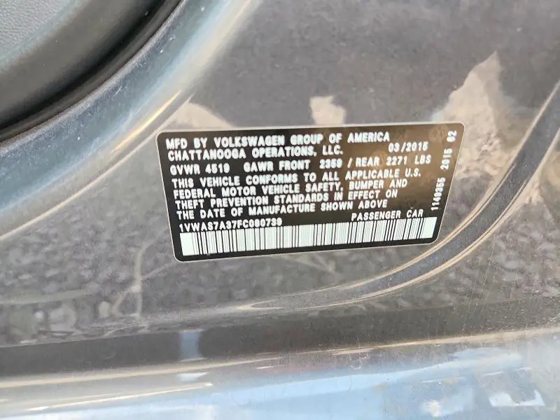 2015 VOLKSWAGEN PASSAT S  