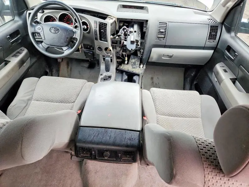 2011 TOYOTA TUNDRA GRADE  