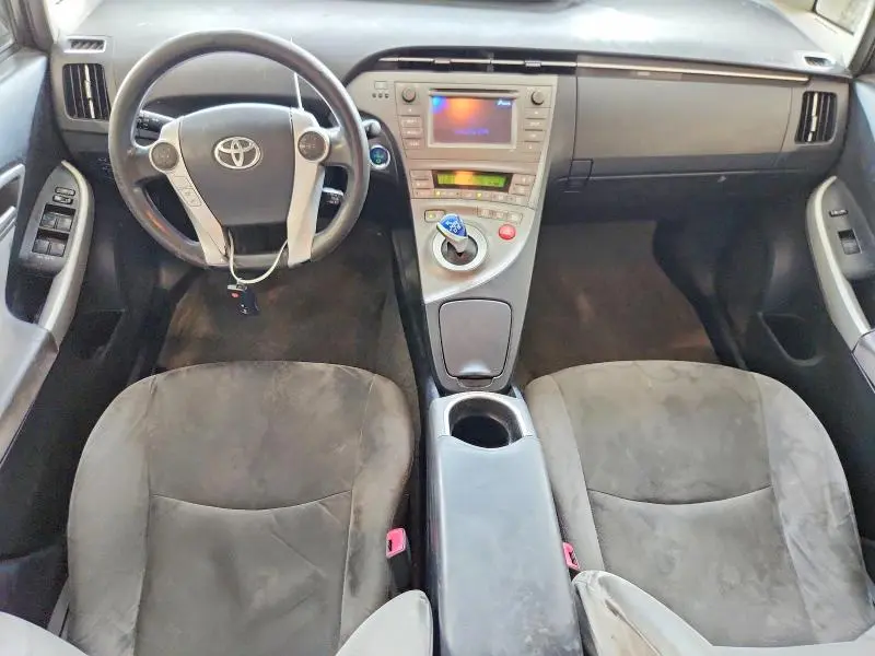 2013 TOYOTA PRIUS TWO  