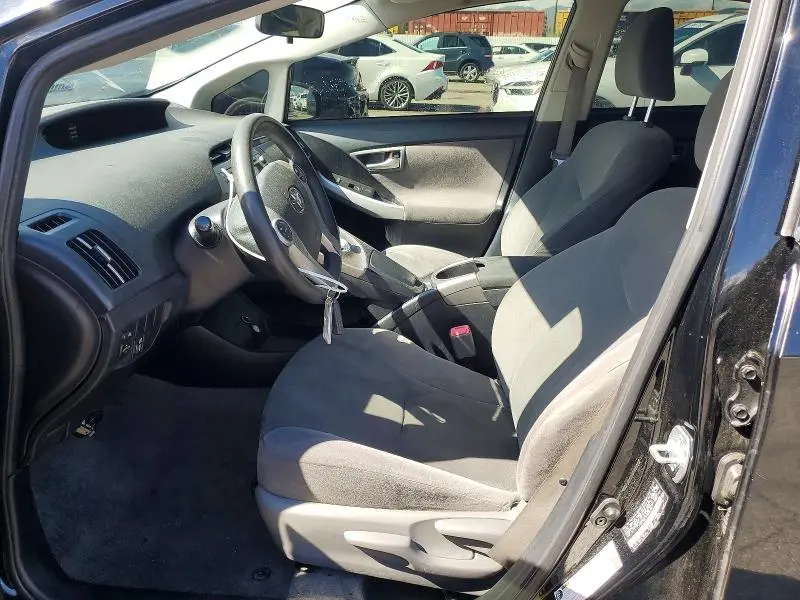 2013 TOYOTA PRIUS   