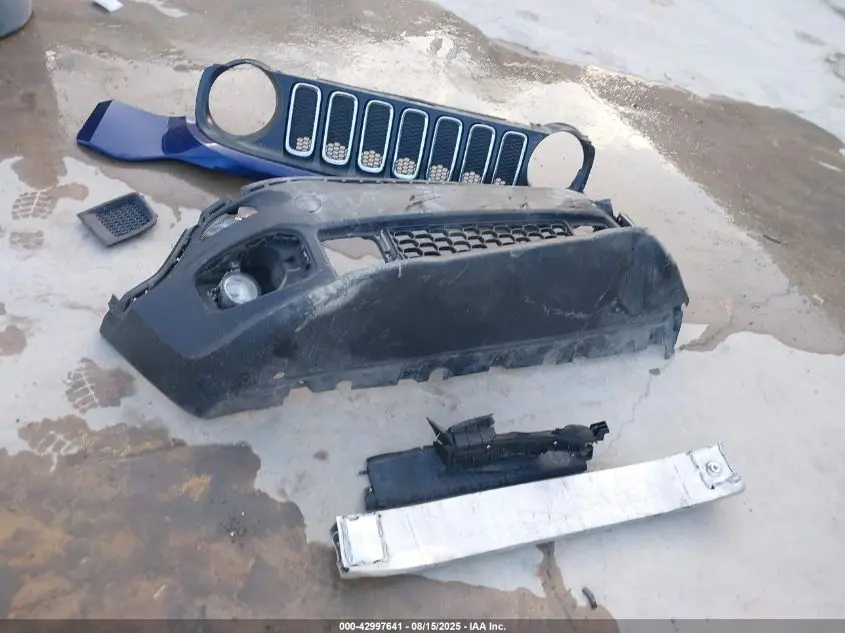 2018 JEEP RENEGADE LATITUDE FWD