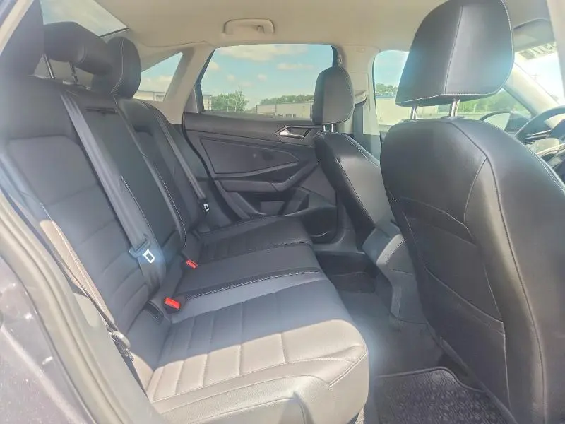 2024 VOLKSWAGEN JETTA SE  