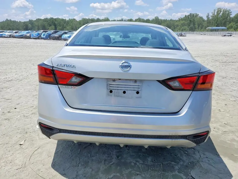2021 NISSAN ALTIMA S  
