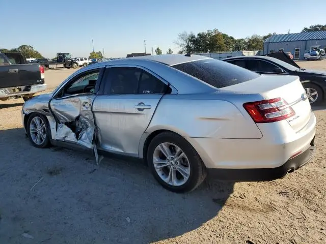 2018 FORD TAURUS SEL  