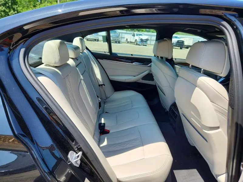 2018 BMW 530XE   