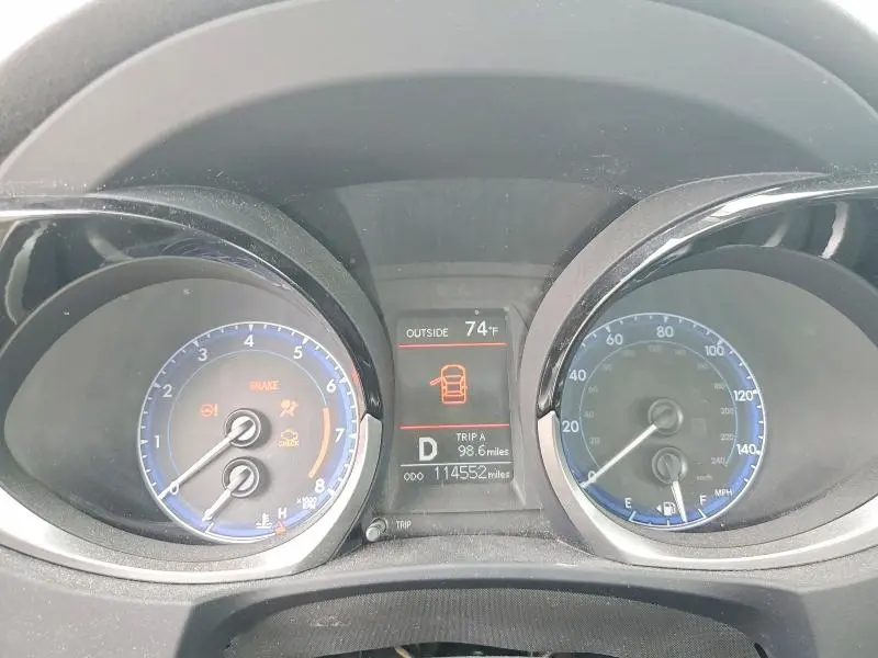 2015 TOYOTA COROLLA S PLUS  