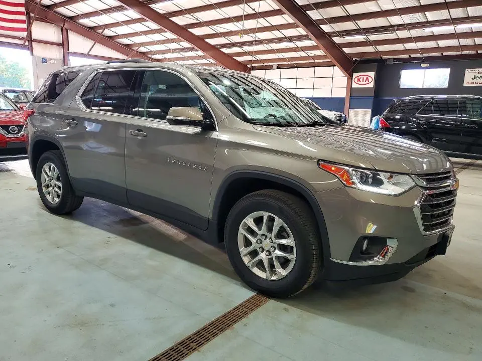 2018 CHEVROLET TRAVERSE LT  