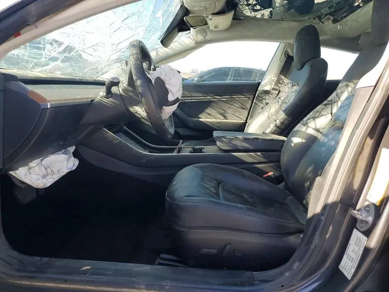 2019 TESLA MODEL 3   