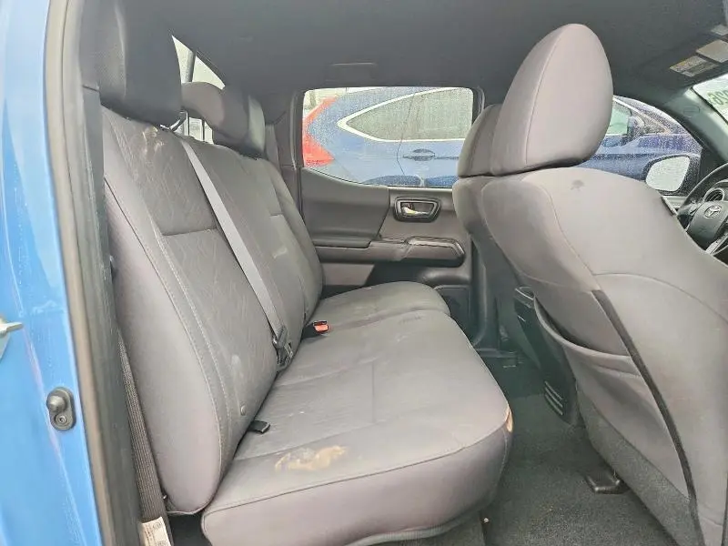 2019 TOYOTA TACOMA SR V6  