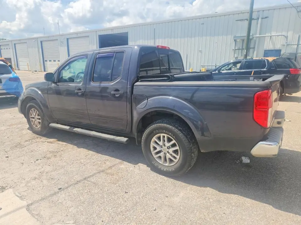 2014 NISSAN FRONTIER S  