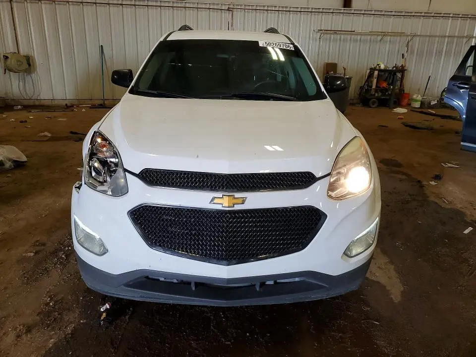 2017 CHEVROLET EQUINOX LT  