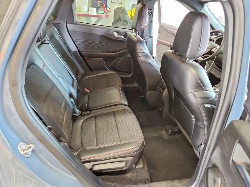 2025 FORD ESCAPE ST LINE  