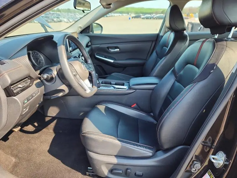 2023 NISSAN SENTRA SR  