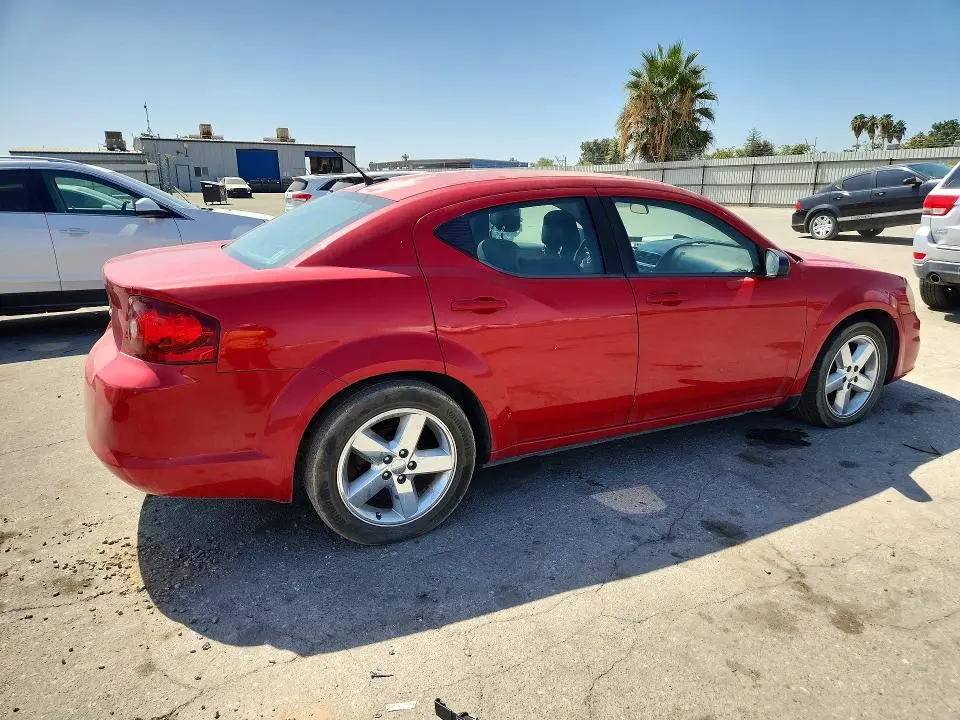 2013 DODGE AVENGER SE  