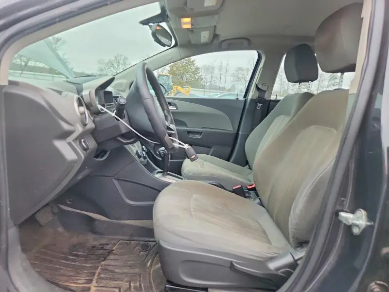 2014 CHEVROLET SONIC LT  